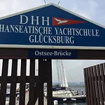 Apartment Ferienwohnung Yachthafen-fördeblick *